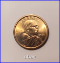 2000 D Sacagawea One Dollar Coin Us Liberty Gold Color Uncirculated